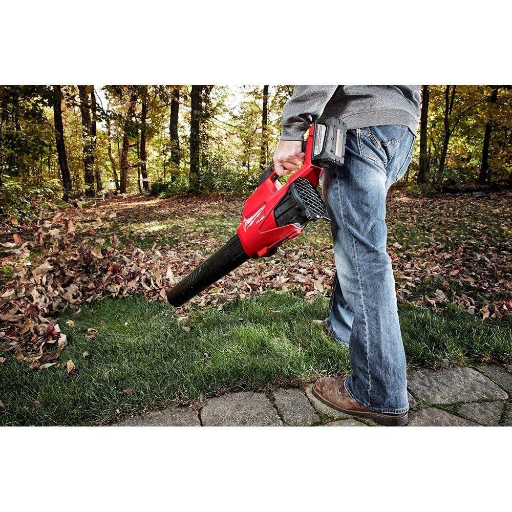 Milwaukee M18 FUEL Handheld Blower package dimensions 52.1 x 27.9 x 22.9 cm