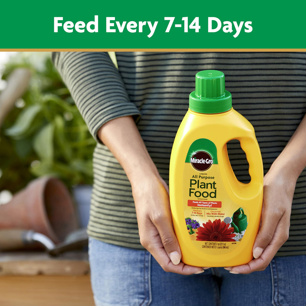 Miracle-Gro Liquid All Purpose Plant Food 32 oz with measuring cap