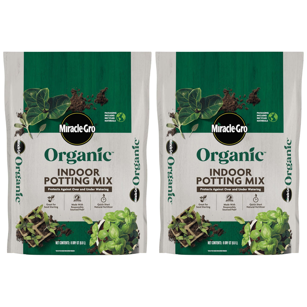 Miracle-Gro Organic Indoor Potting Mix 8QT bag front view
