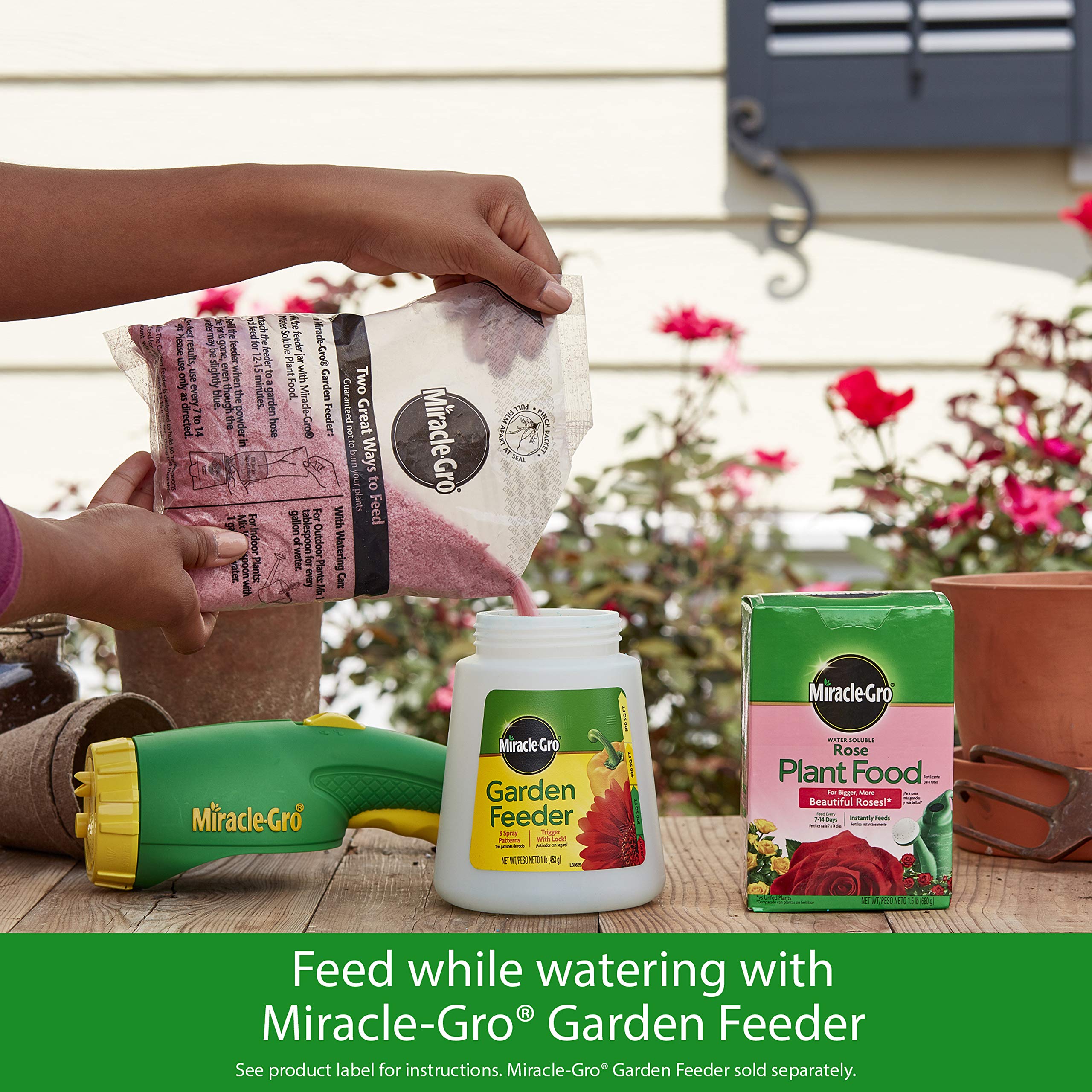 Miracle-Gro Rose Plant Food 2-pack display