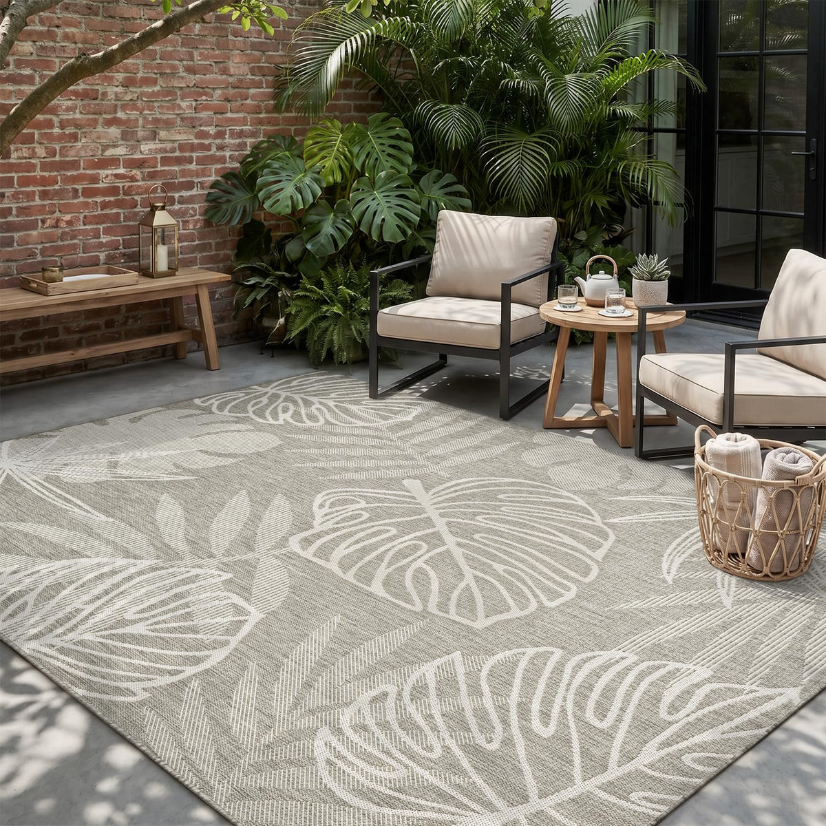 MontVoo Outdoor Rug 5x7 ft Tropical Grey front view
