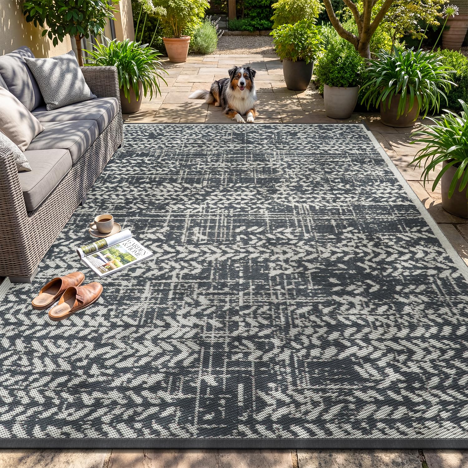 MontVoo Outdoor Rug 5x8 grey mat front view