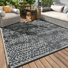 MontVoo Outdoor Rug 5x8 grey mat on patio