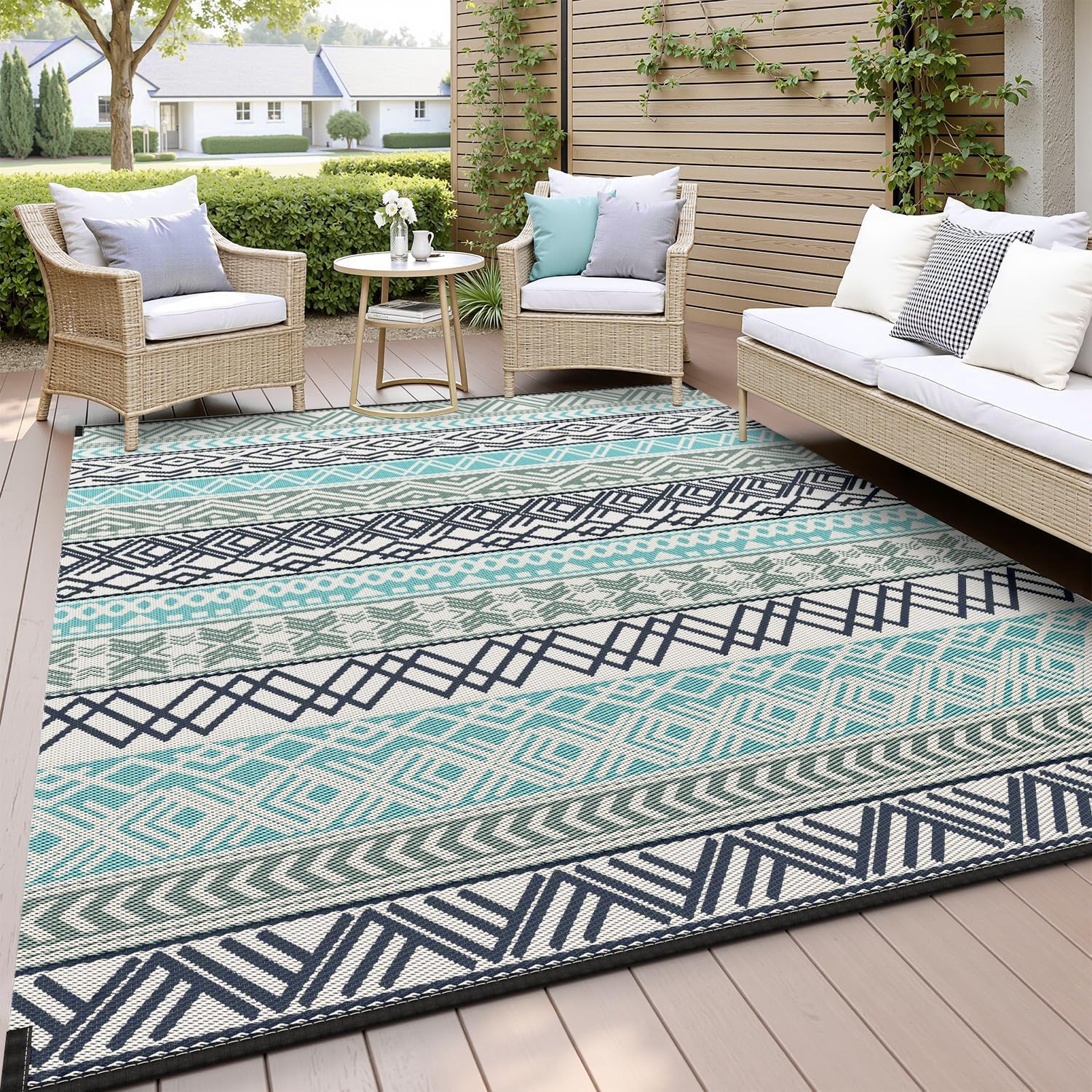 MontVoo Outdoor Rug 5x8 in blue and grey, front view