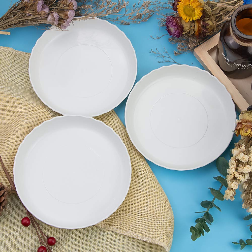 Multiple sizes of FIREBOOMOON Plant Saucer displayed together