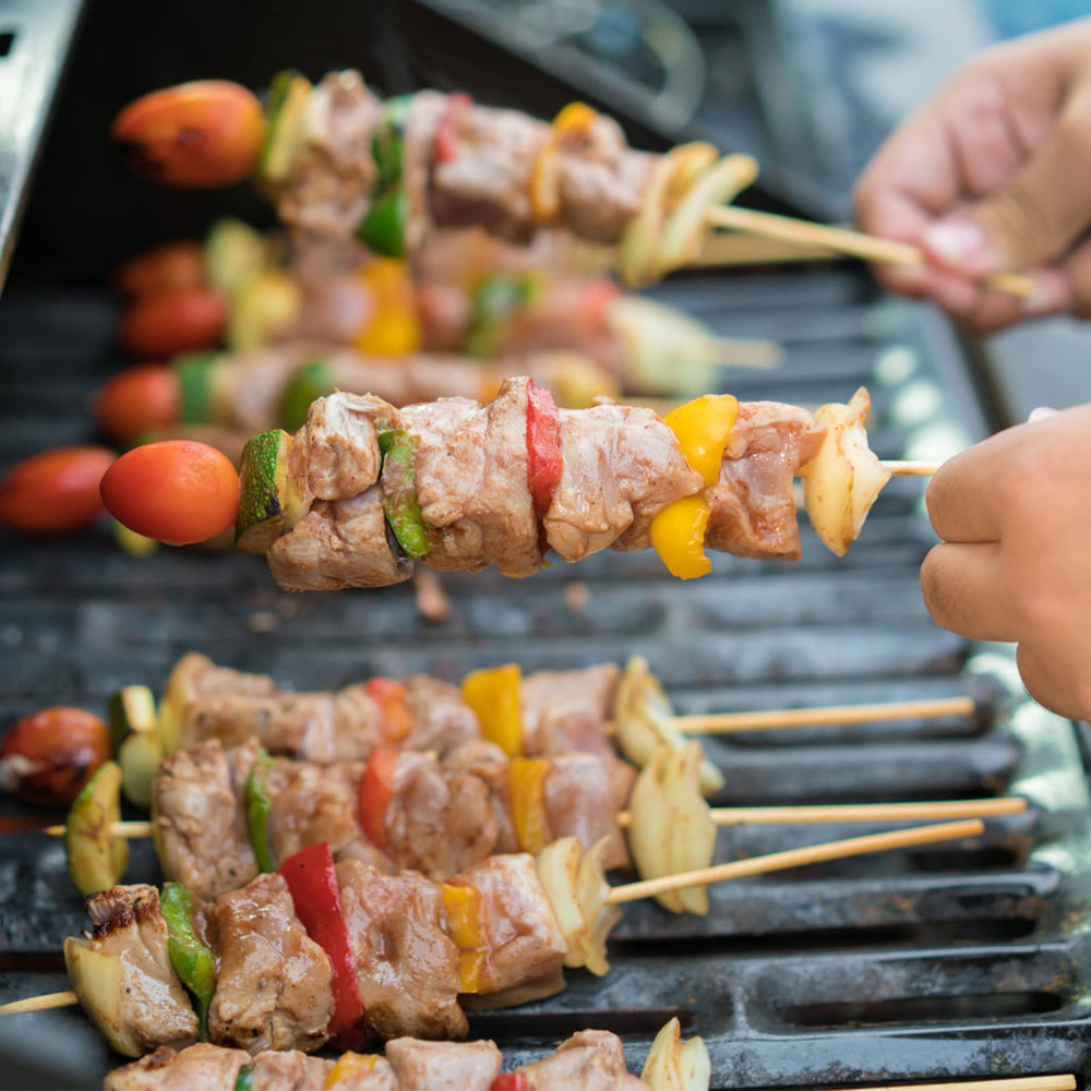 NadaKin bamboo skewers with a decorative cake
