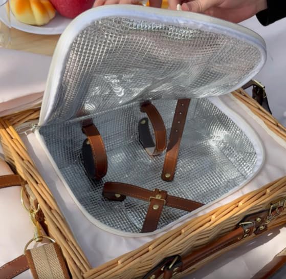Nature2 colour wicker picnic basket set for outdoor dining