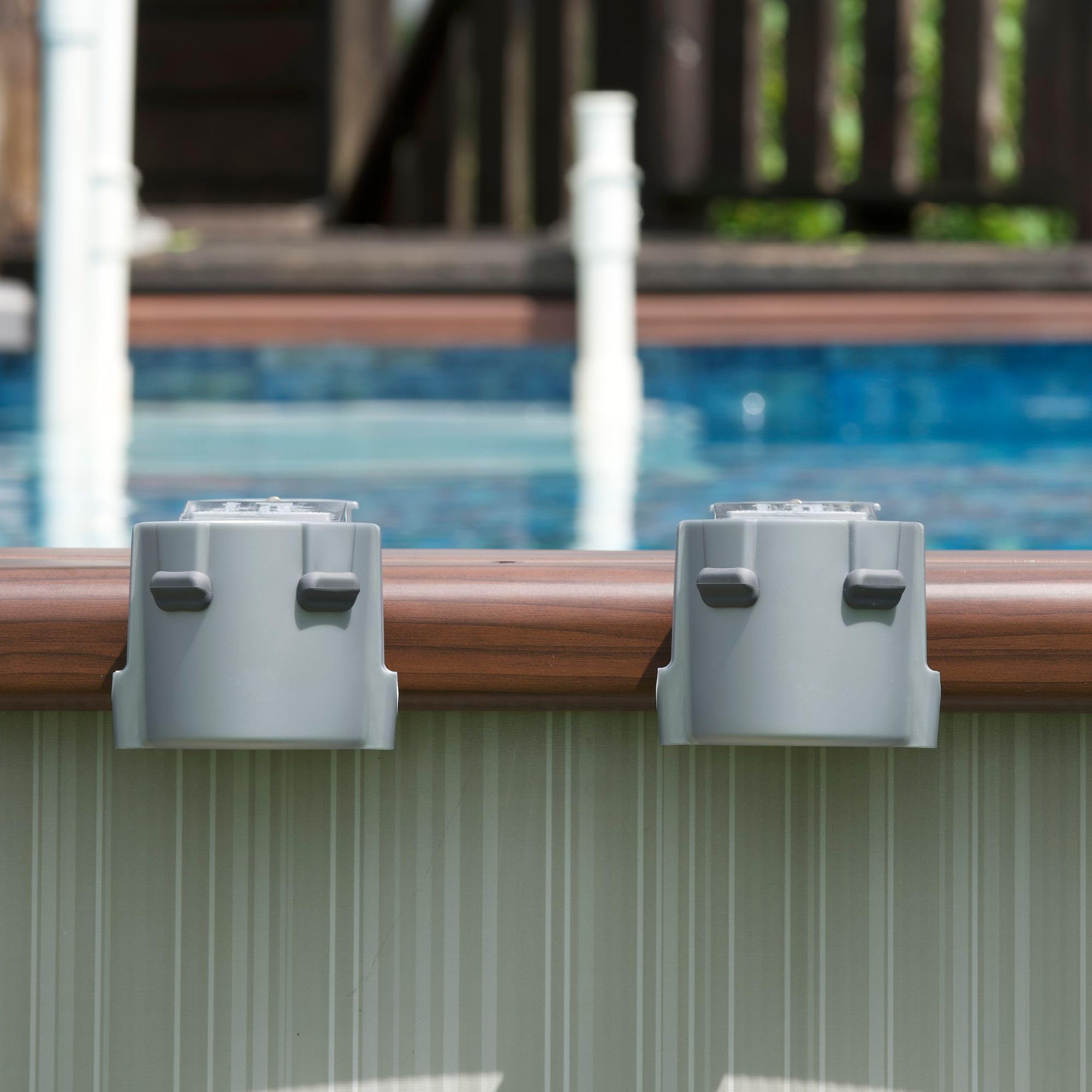 ND Premium Design cup holder on square-top pool rail