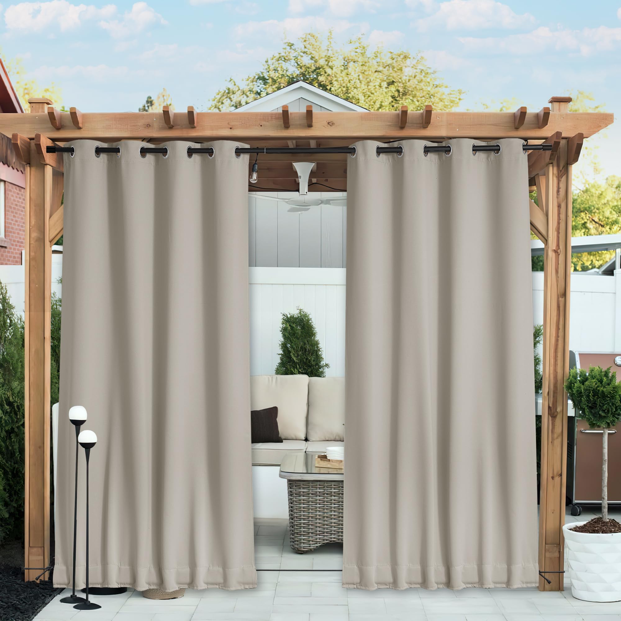 NICETOWN curtains showing thermal insulation properties