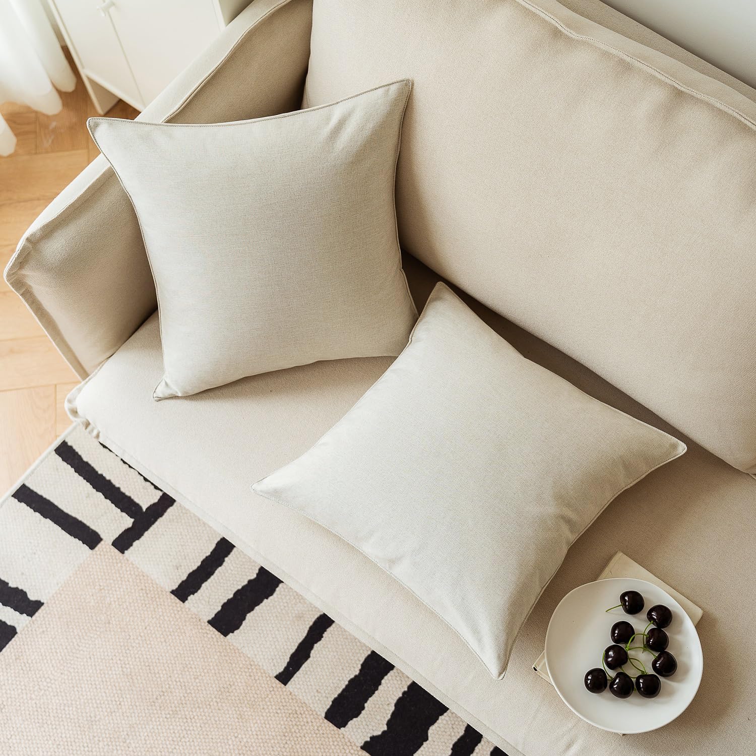 NiNi ALL outdoor pillow covers displayed with cushions