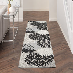 Nourison Aloha area rug in a living room setting