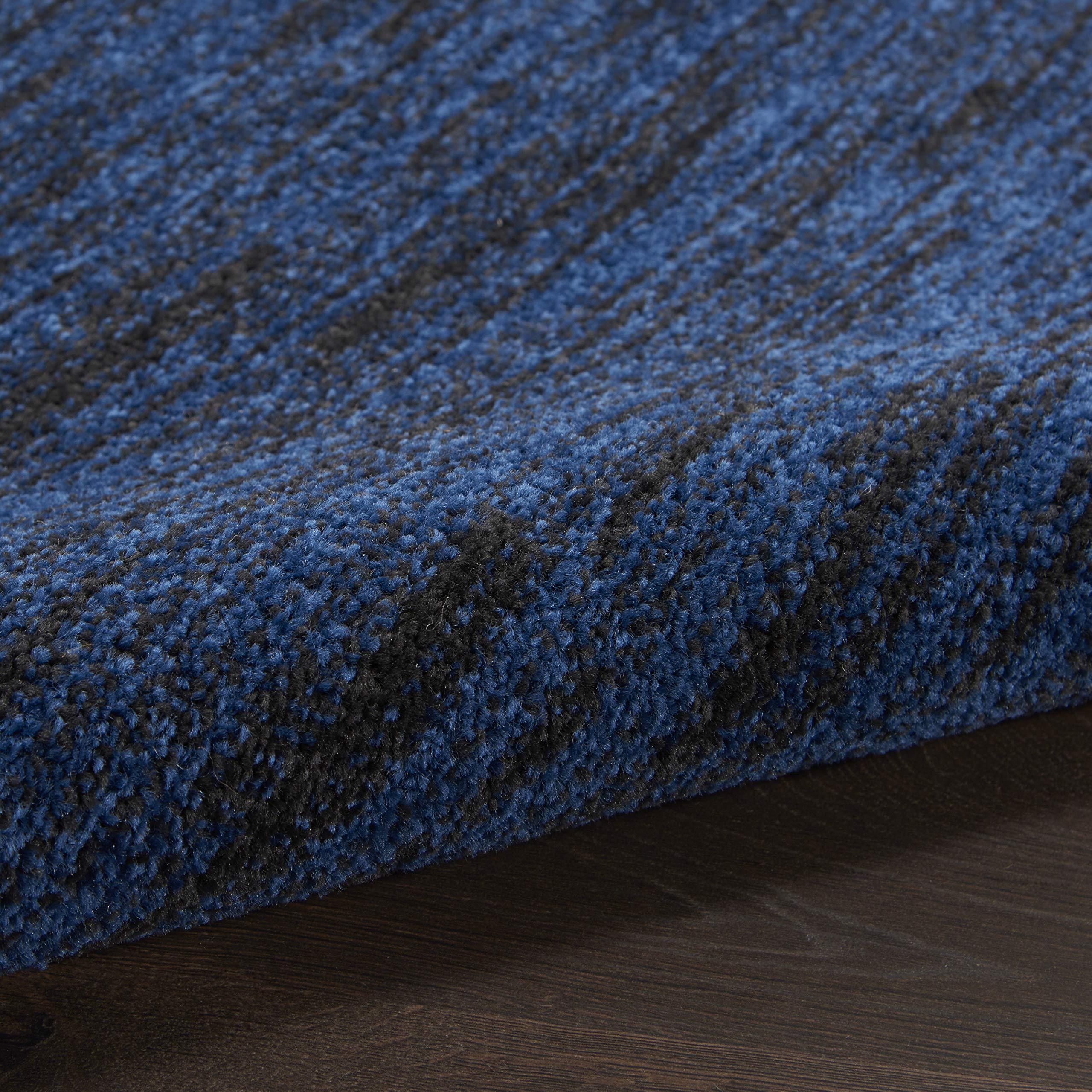 Nourison Essentials Midnight Blue rug edge detail