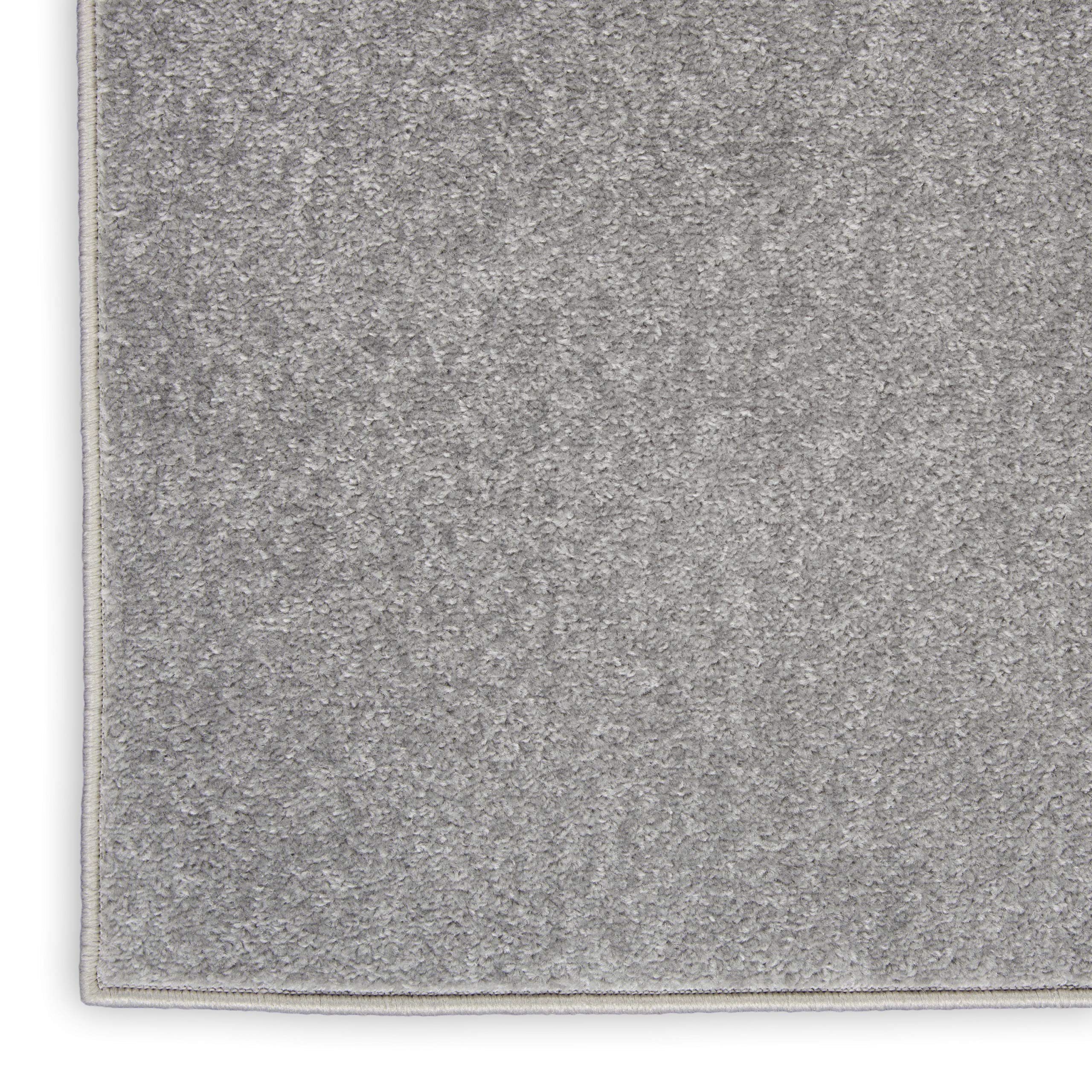 Nourison Essentials silver grey rug in close-up
