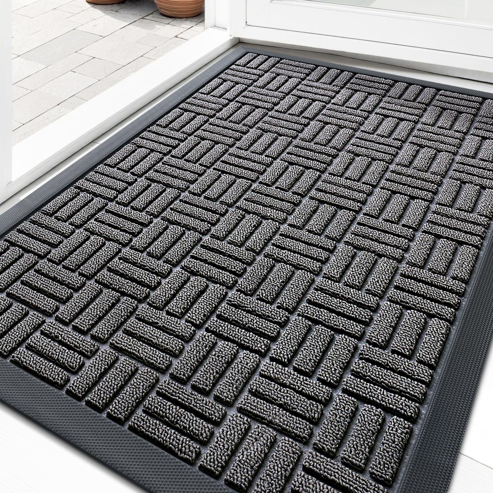OLANLY Front Door Mat 29.5x17 grey model front view