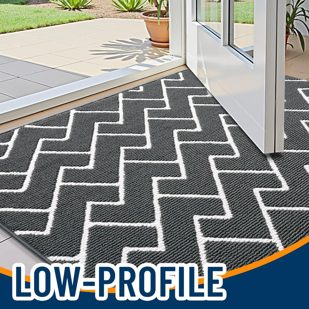 OLANLY Front Door Mat in a modern entryway