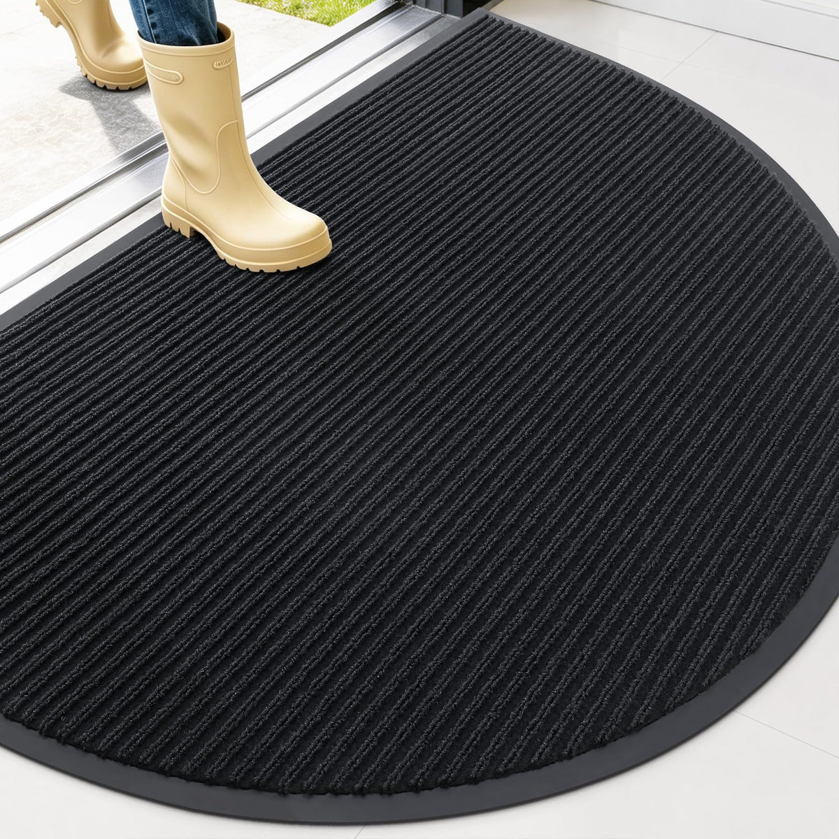 OLANLY Half Circle Front Door Mat black model front view