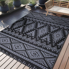 OLANLY Outdoor Rug 5x8 ft black and grey reversible design front view