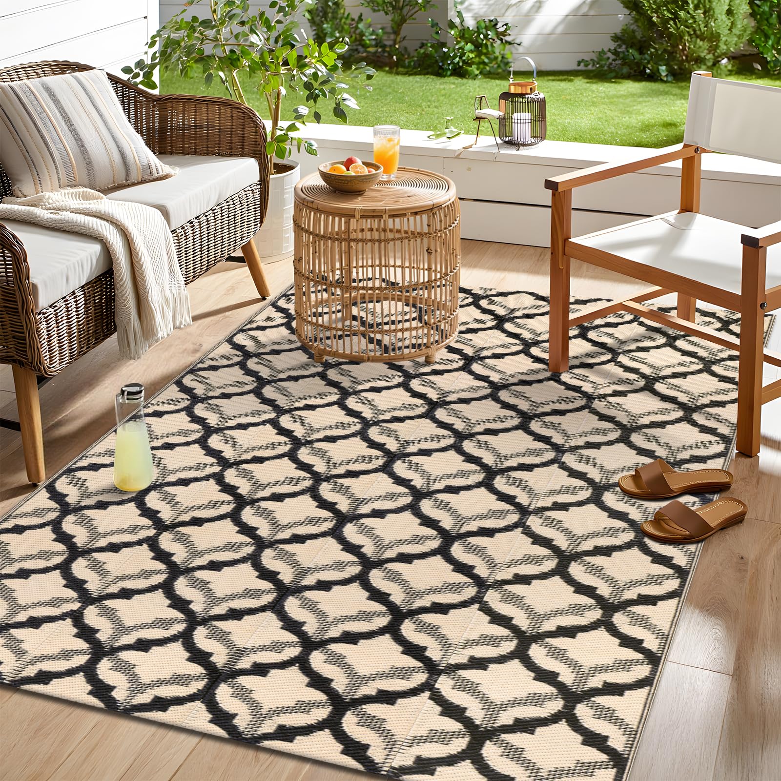 OLANLY Outdoor Rug 5x8 ft with children playing on it