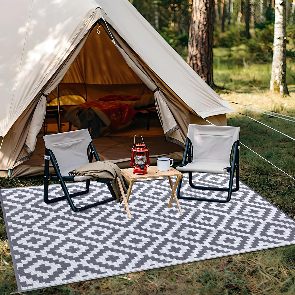 OLANLY Outdoor Rug 8x10 ft rolled for easy storage