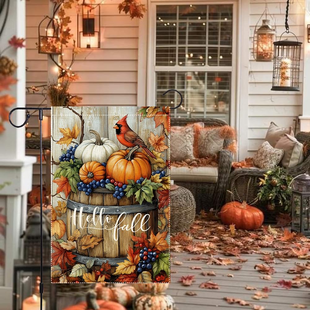 Overview of RMXJKIIU garden flag showing seasonal decoration