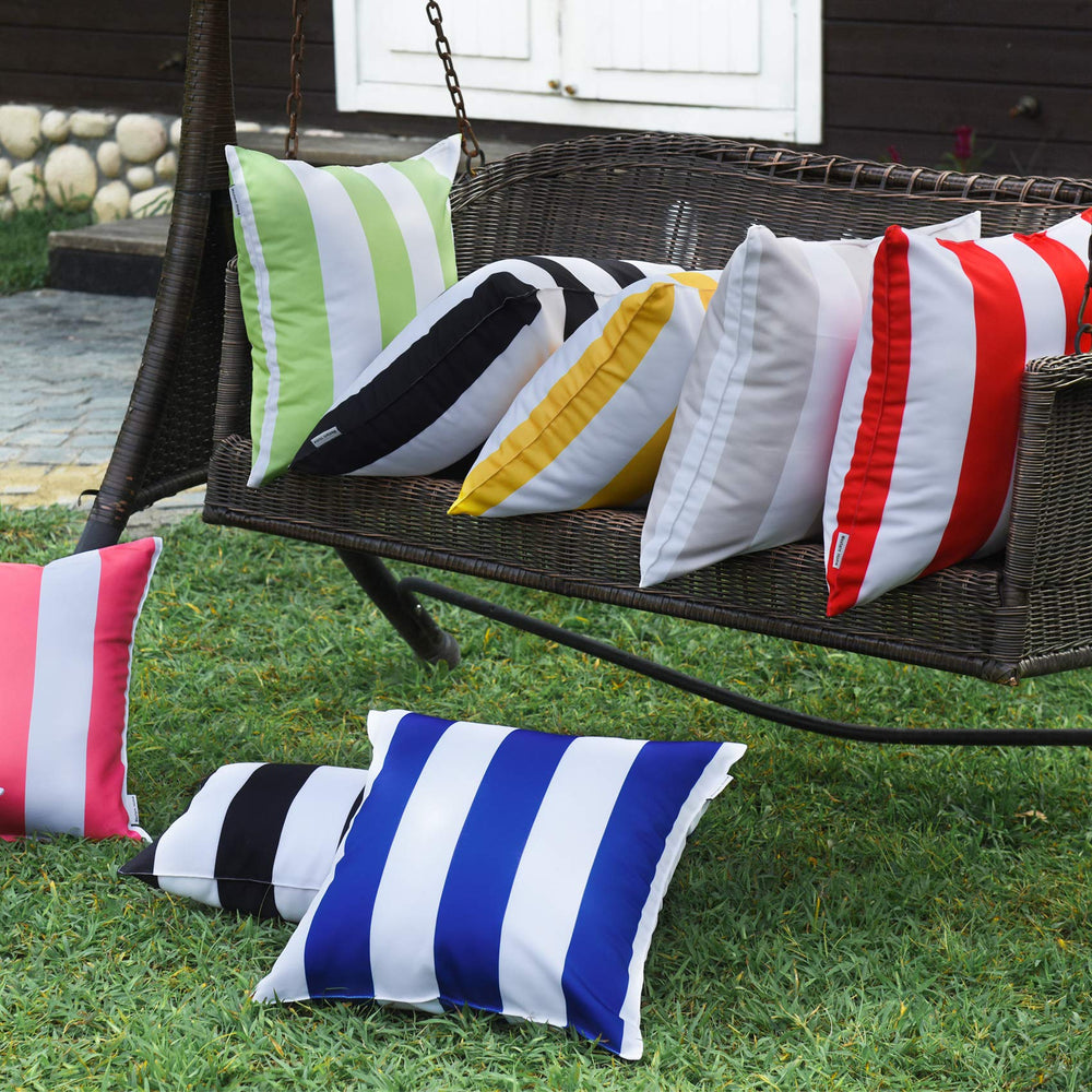 Packaged set of 2 pink decorative outdoor pillow covers