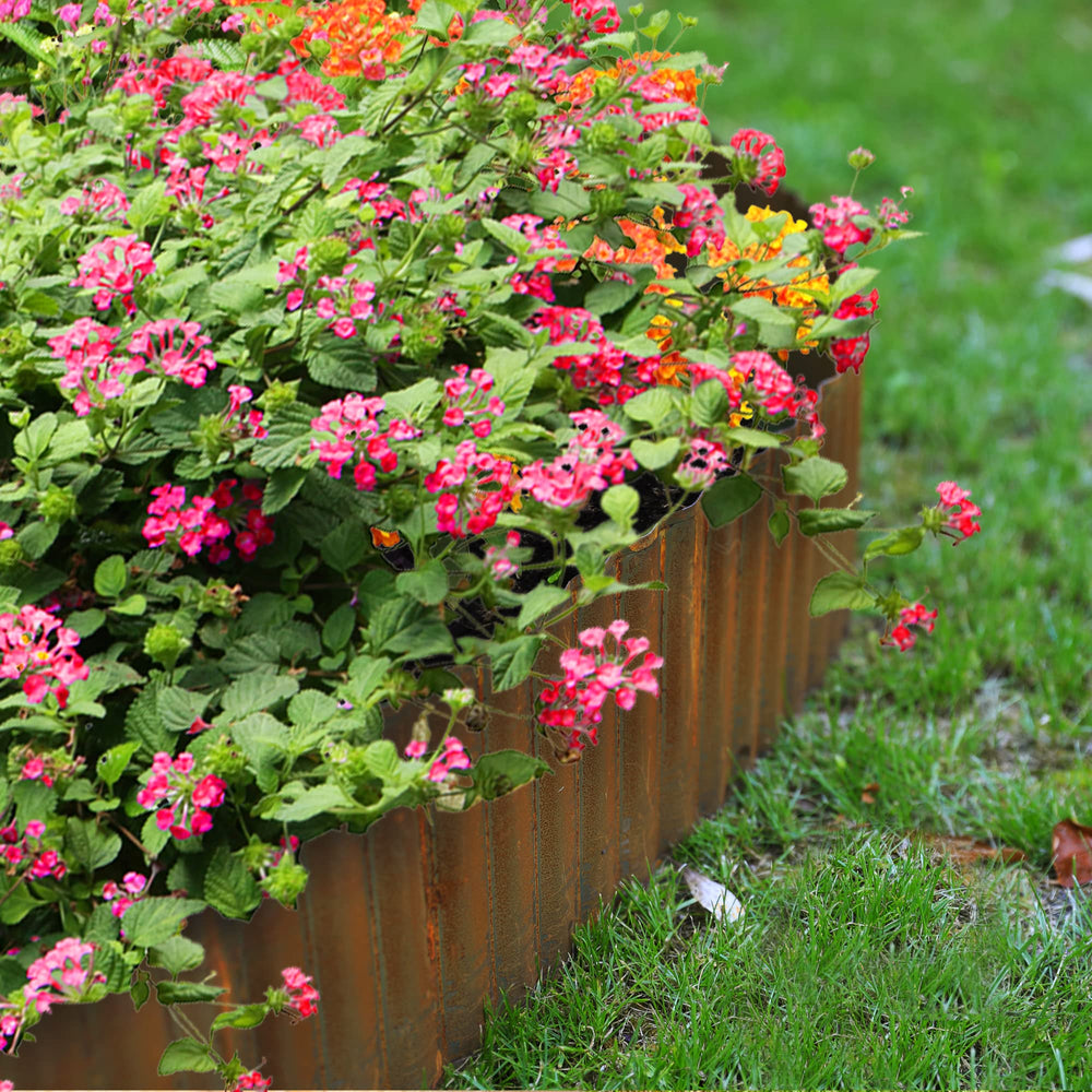 Packaged Worth Garden Edging with product details