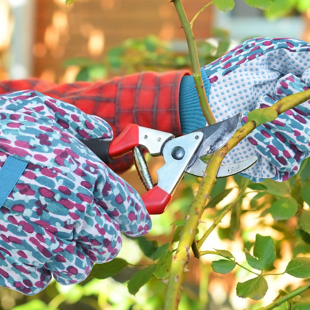 Packaging of Ainiv Floral Gardening Gloves with product details