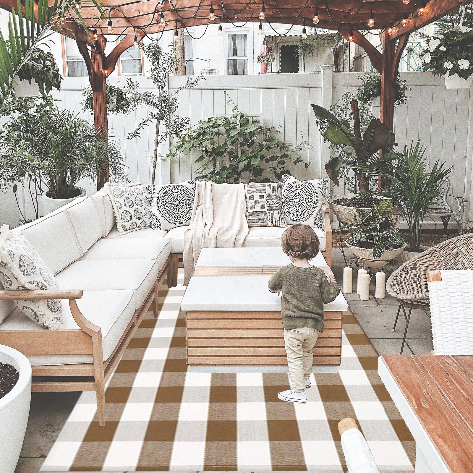 Packaging of CAINANEL Buffalo Plaid Outdoor Rug