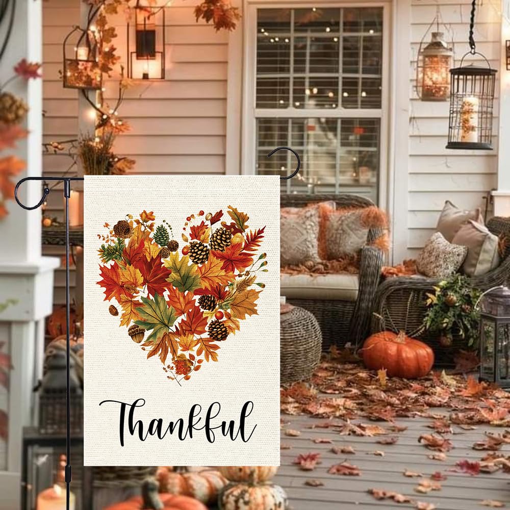 Packaging of RMXJKIIU Fall Garden Flag showing features
