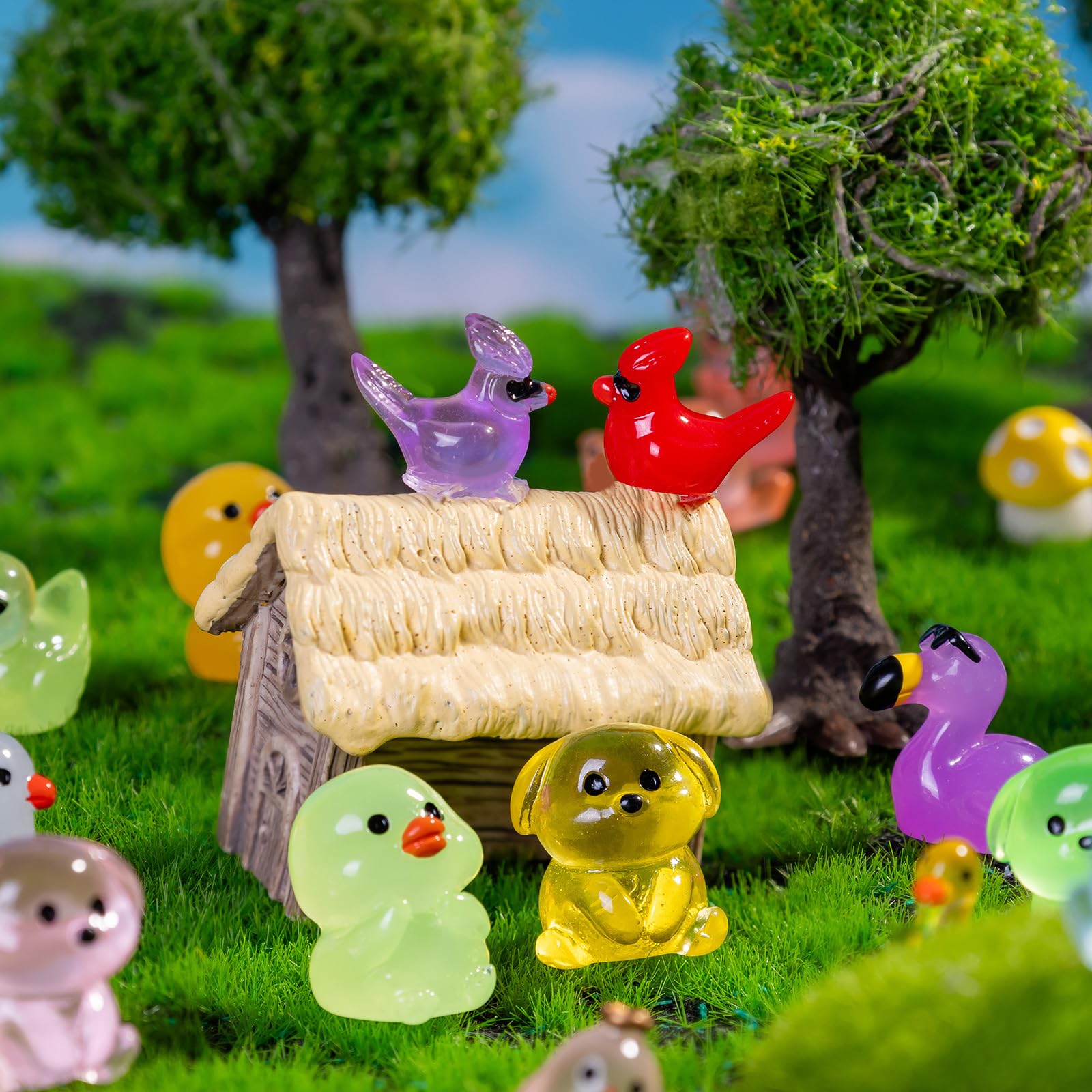Packaging of Teenzee Mini Resin Animals 130 pcs set