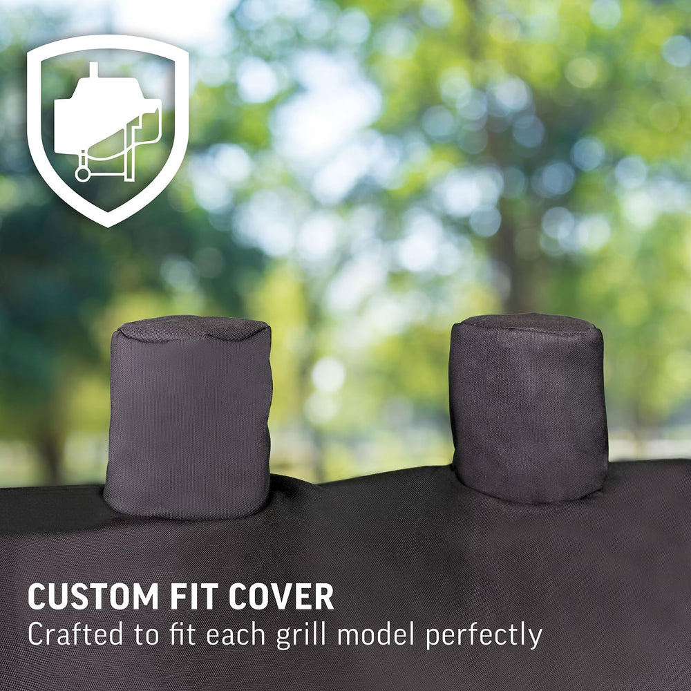 Packaging of the Char-Griller Grand Champ Grill Cover
