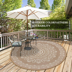 Pauwer Outdoor Rug 6ft round in outdoor garden setting