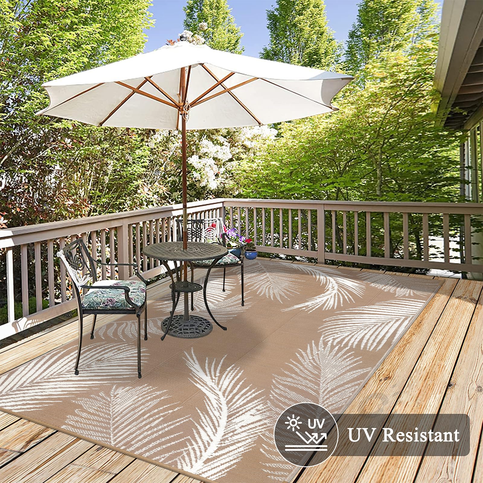 Pauwer Outdoor Rug 6x9 Leaf Brown packaged with carrying bag