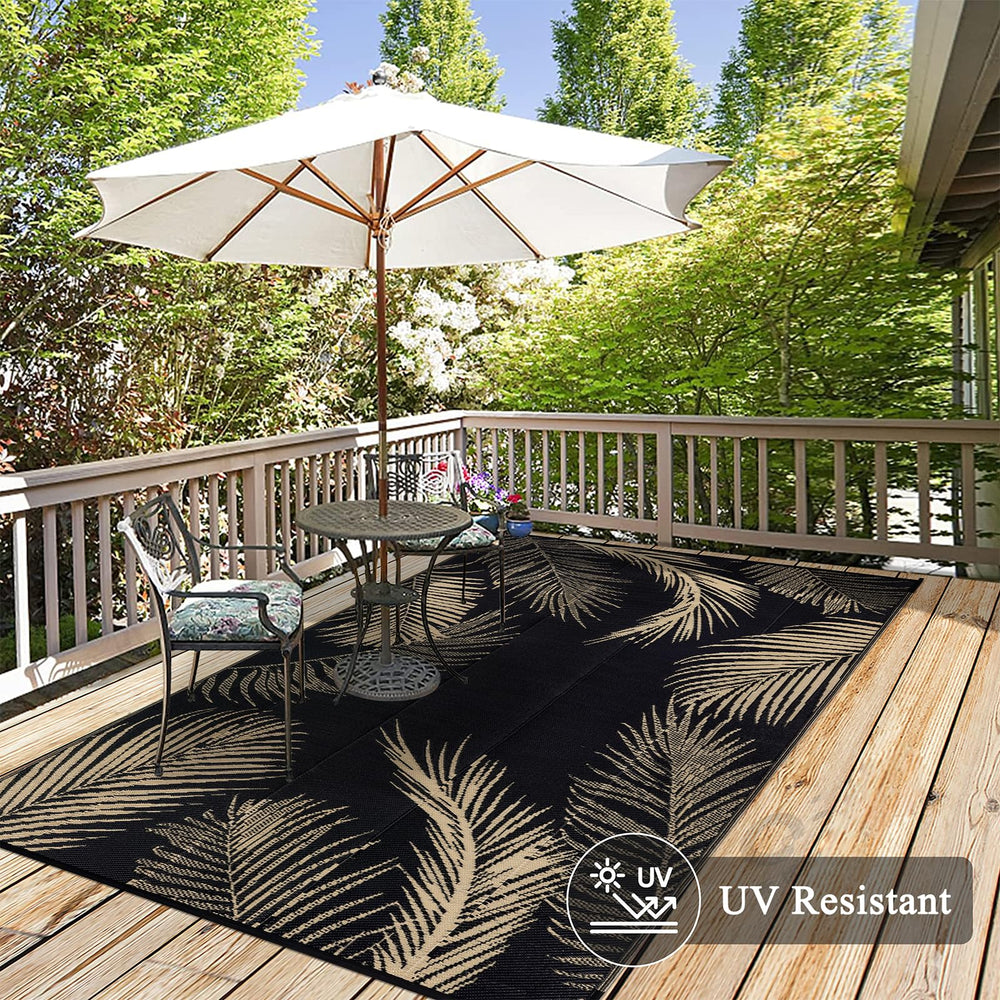 Pauwer Outdoor Rug 8x10 featuring reversible leaf pattern