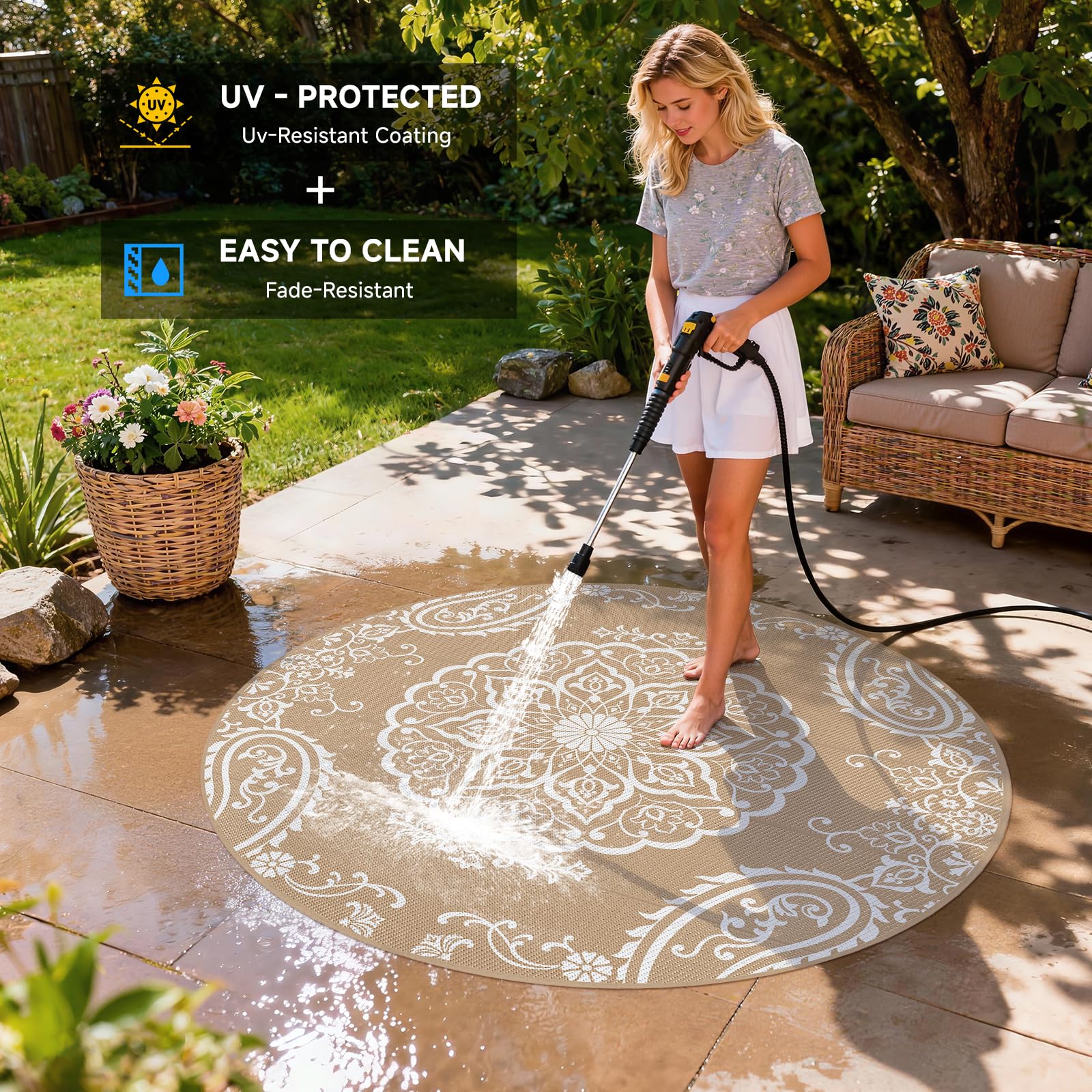 Pauwer Outdoor Rug in outdoor garden setting