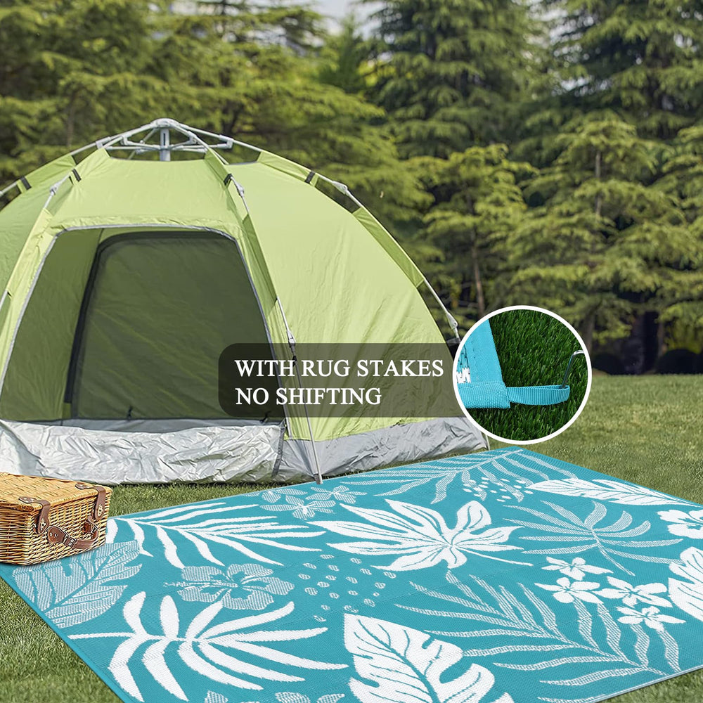 Pauwer outdoor rug on patio