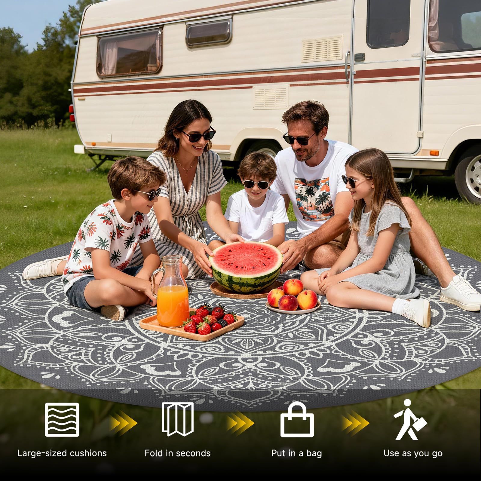Pauwer Outdoor Rug packed in its carrying bag