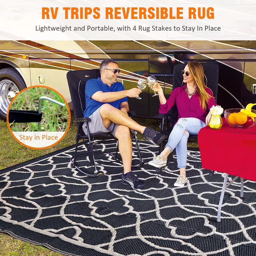 Pendolr outdoor rug showcasing its double-sided design