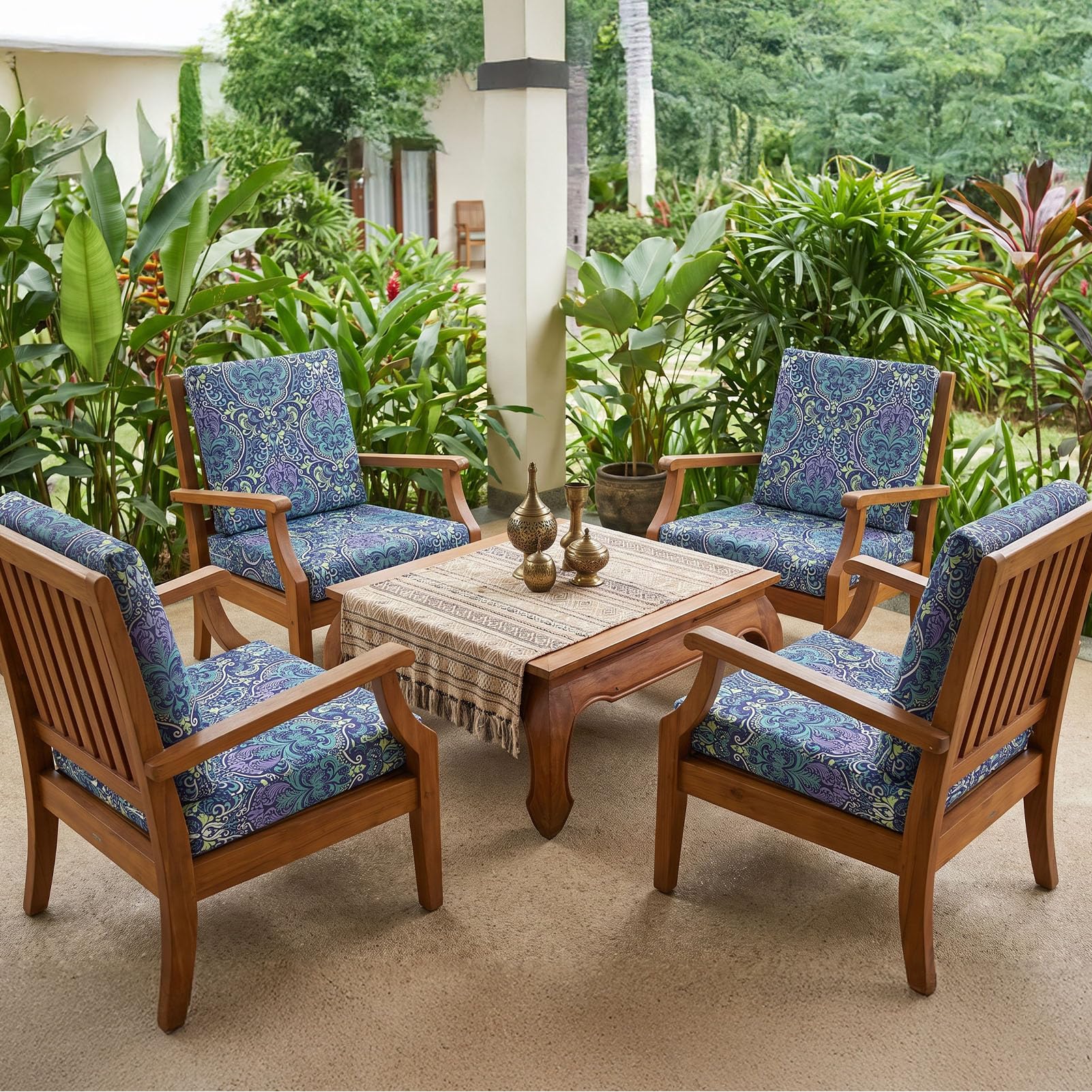 pickyNproud cushion covers on garden sofa