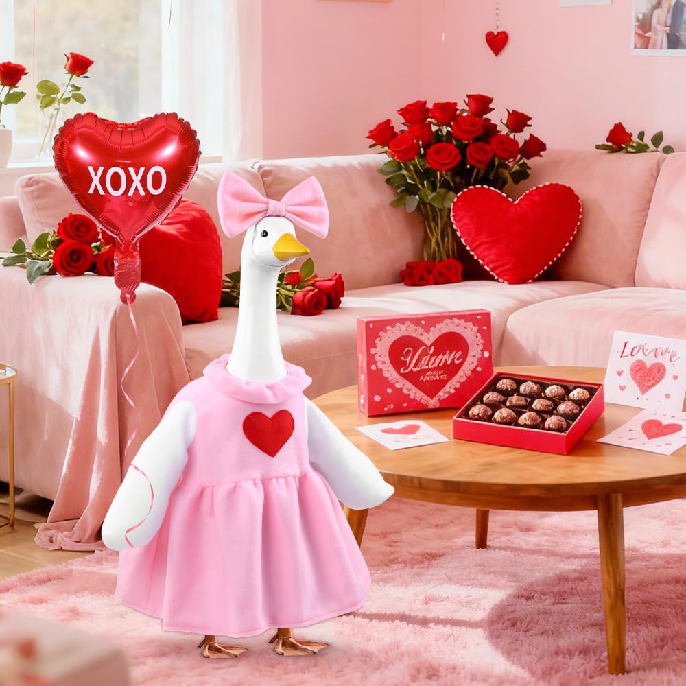 Pink bow accessory included with the goose outfit