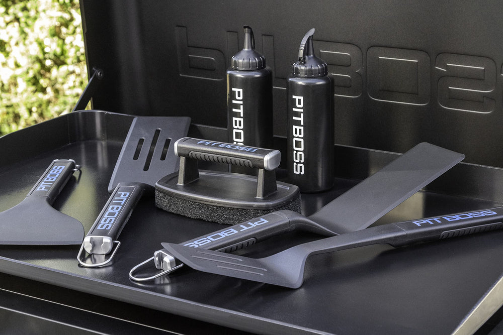 PIT BOSS cleaning brush included in the griddle tool kit