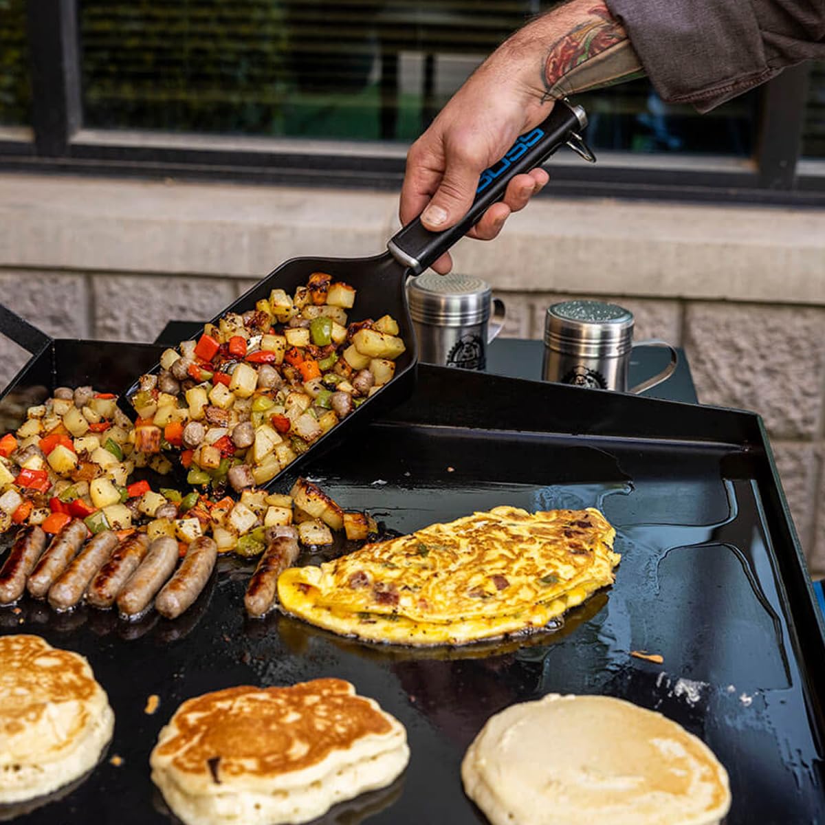 PIT BOSS Griddle Grub Shovel close-up of nylon polymer material