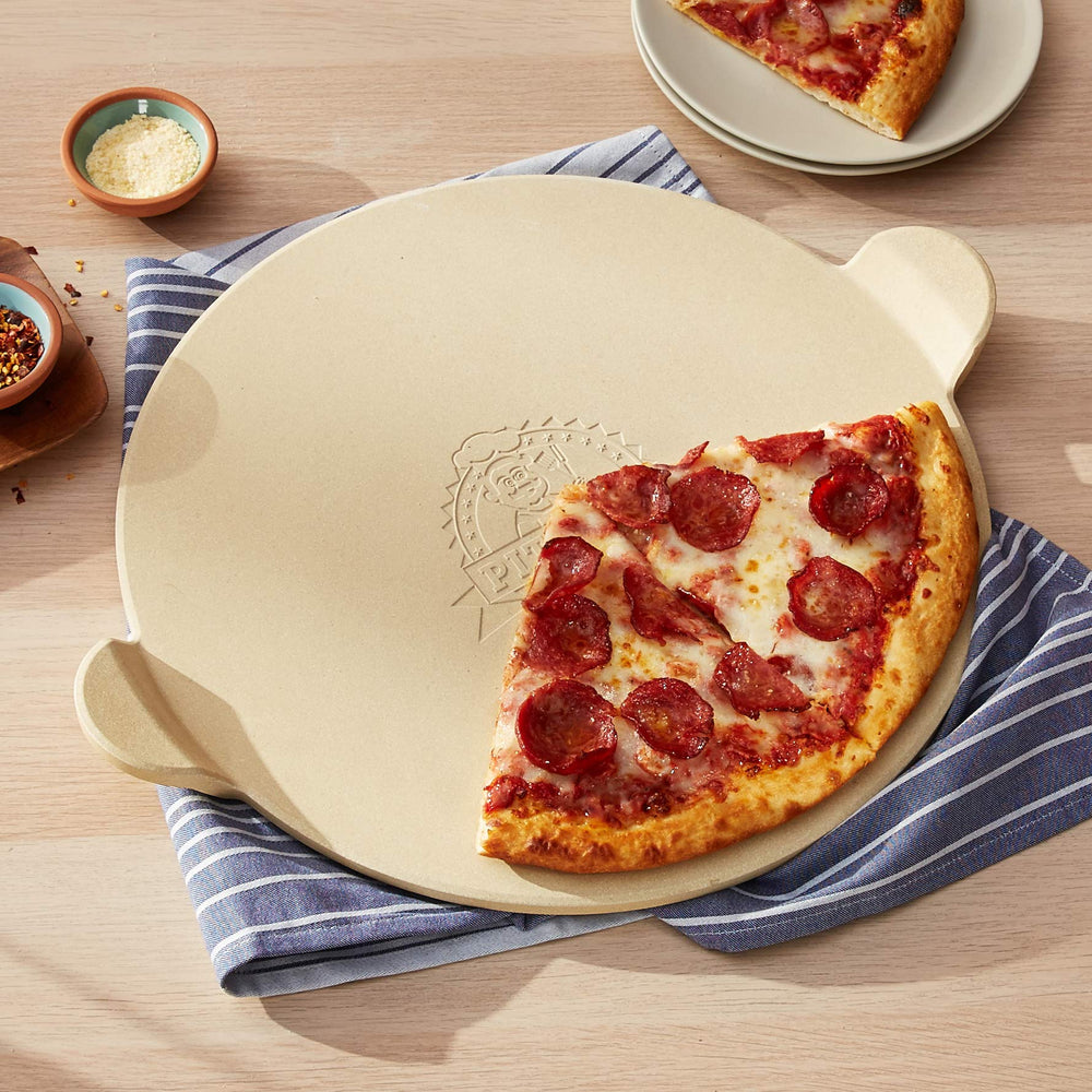 PIT BOSS Pizza Stone packaging and dimensions