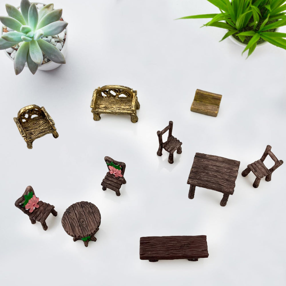 PIVNASY Miniature Table and Chairs Set, various pieces