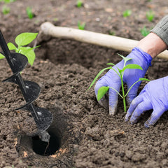 Pointed triangle bit for easy digging, close-up