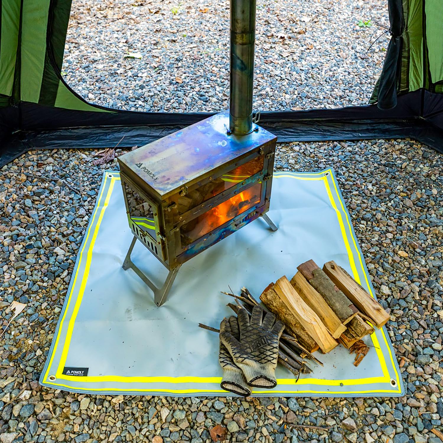 POMOLY Fire Pit Mat reflective edges at night