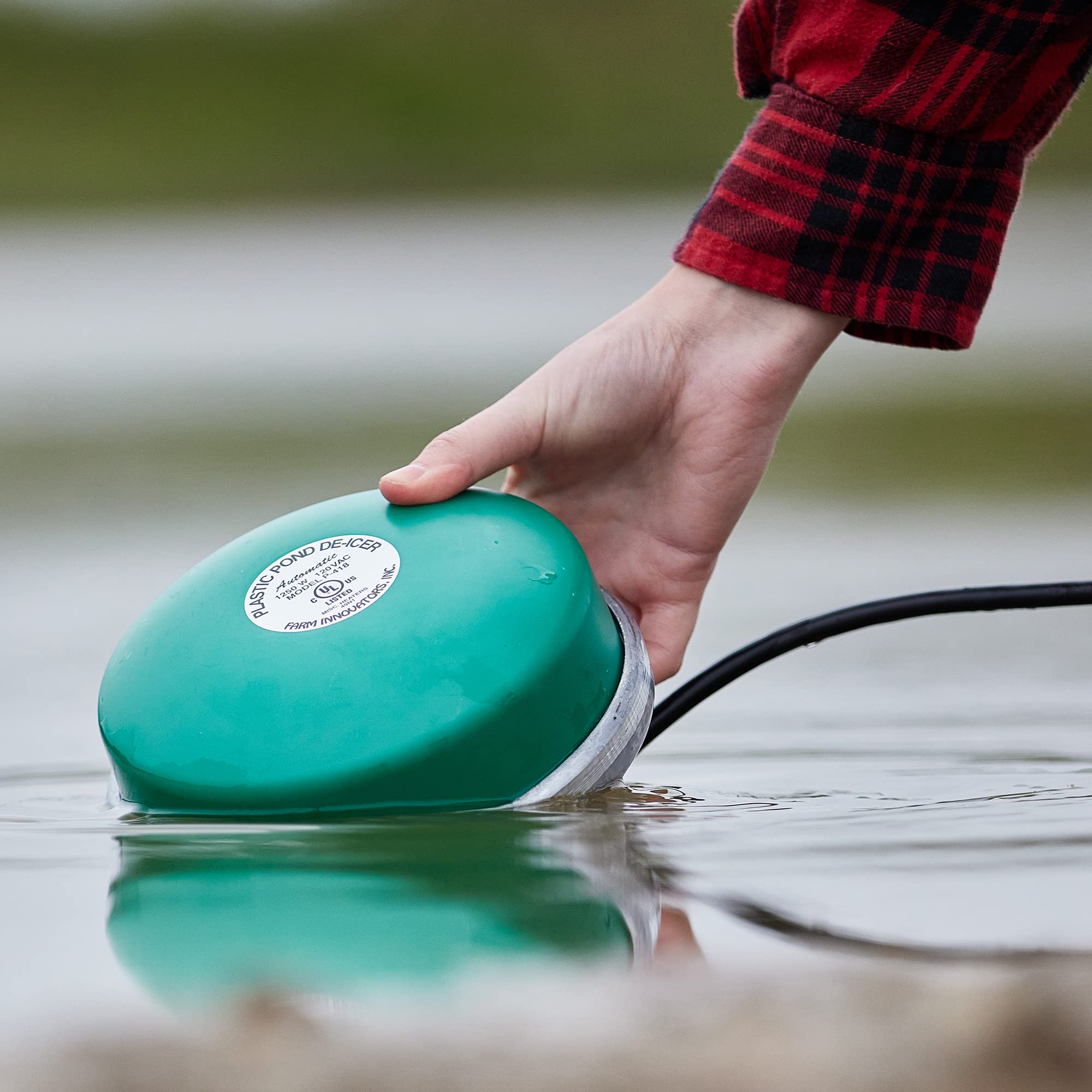 Power cord of Farm Innovators Floating De-Icer
