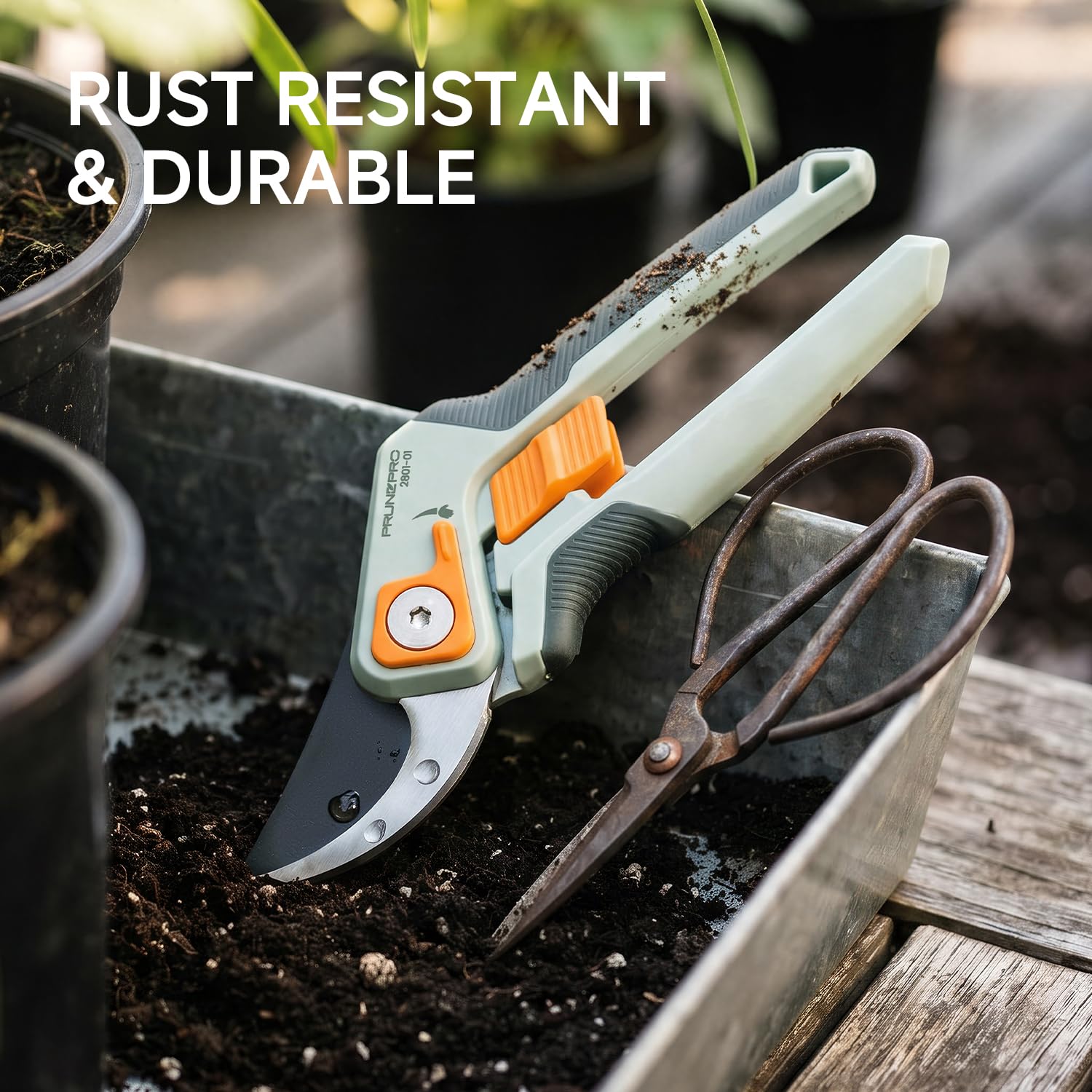 PrunePro pruning shear side view highlighting ergonomic handle