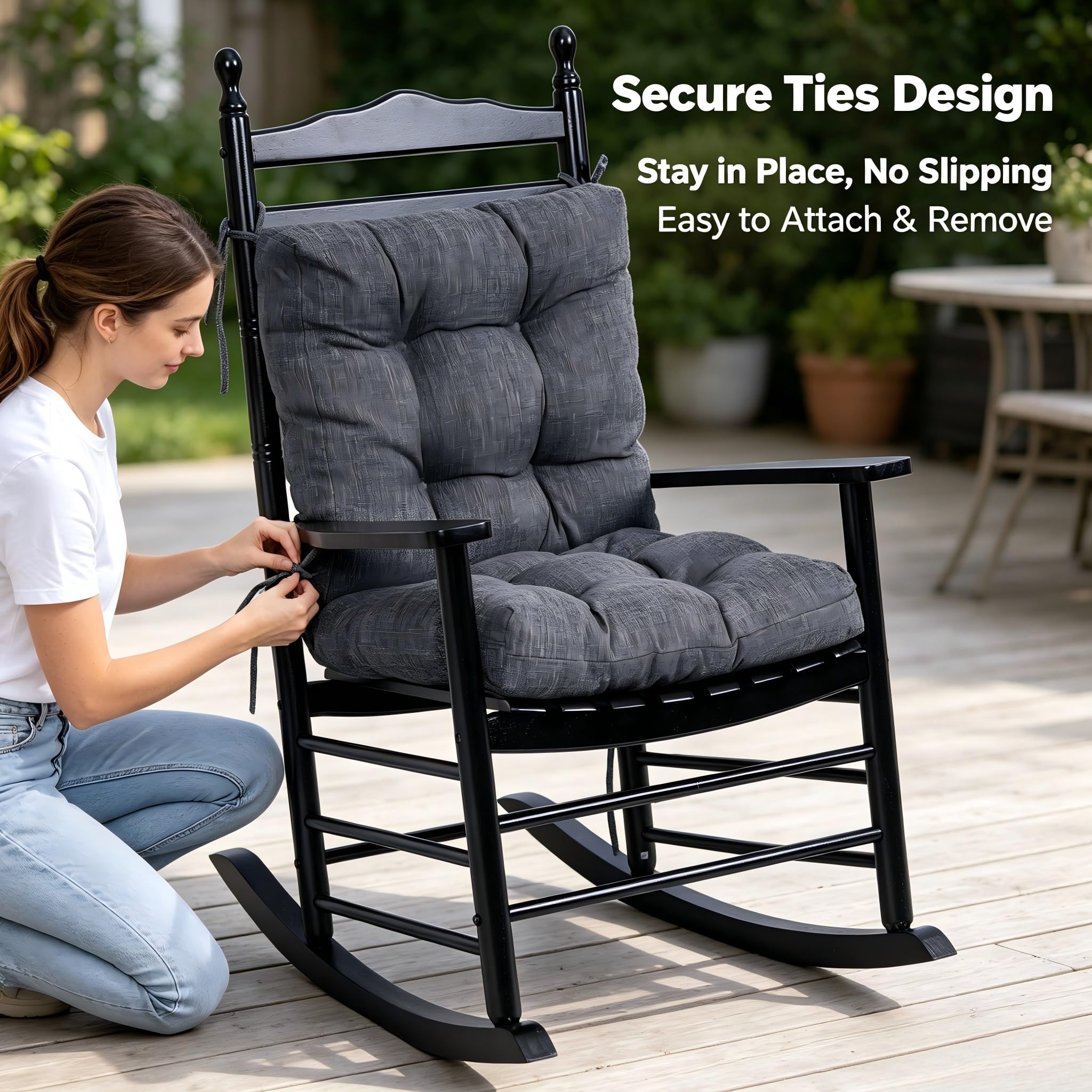 QILLOWAY outdoor cushions set of 2 displayed together