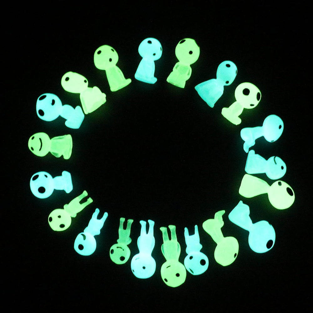 Qingo Miniature Luminous Ghost Tree Elves in a fairy garden